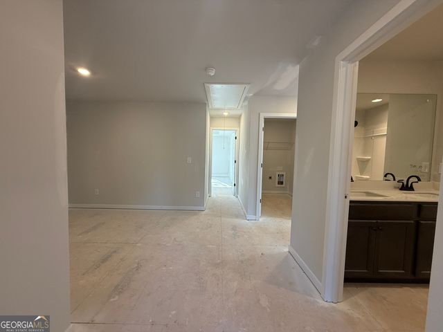 353 Brook Landing Circle 6A, Auburn, GA 30011