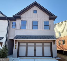 353 Brook Landing Circle 6A, Auburn, GA 30011