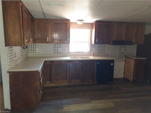 142 Hope Lane, Mocksville, NC 27028