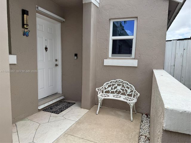 3091 Lighthouse Pl, Margate, FL 33063