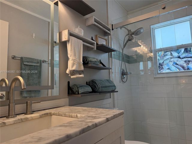 3091 Lighthouse Pl, Margate, FL 33063