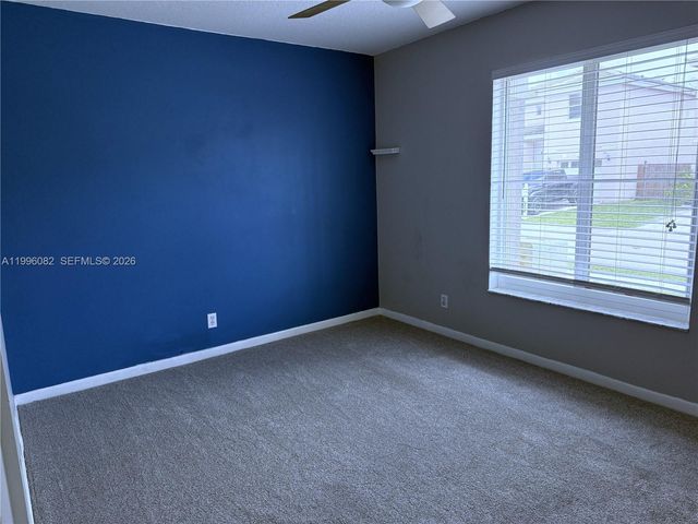 3091 Lighthouse Pl, Margate, FL 33063