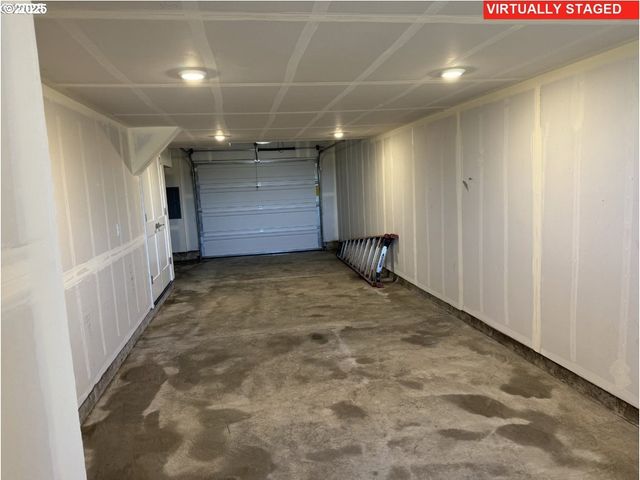 16680 Sw Gypsum Ter, King City, OR 97140