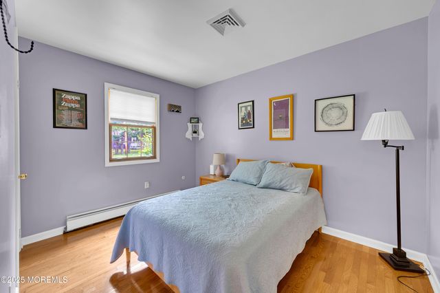 1014 Trenton Avenue N, Forked River, NJ 08731