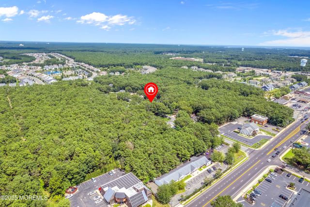 1014 Trenton Avenue N, Forked River, NJ 08731