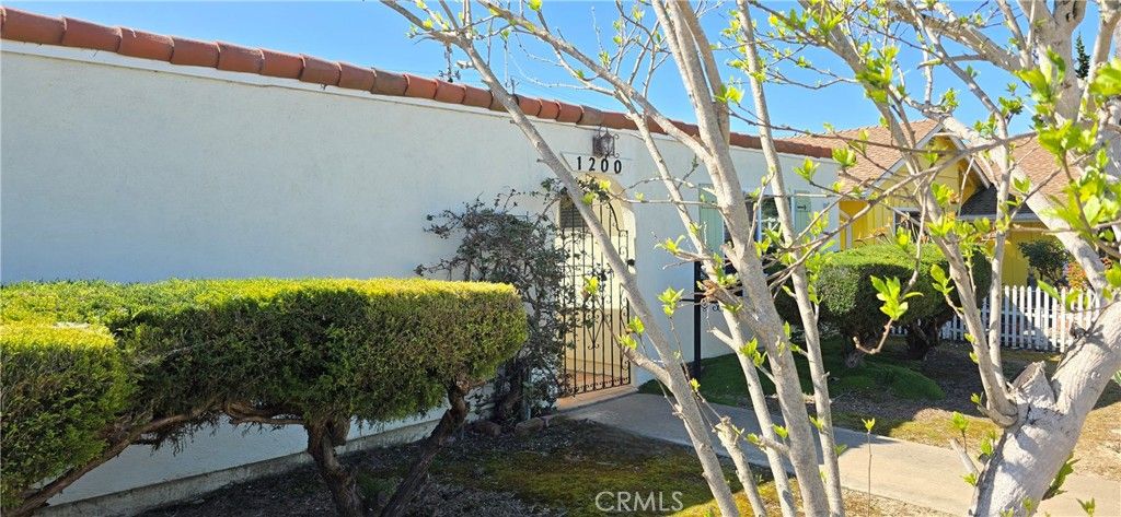 1200 Peach Avenue, Lompoc, CA 93436