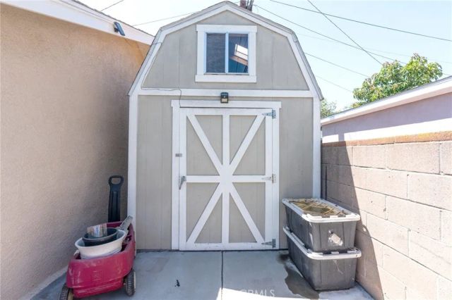 5903 Hazelbrook Avenue, Lakewood, CA 90712