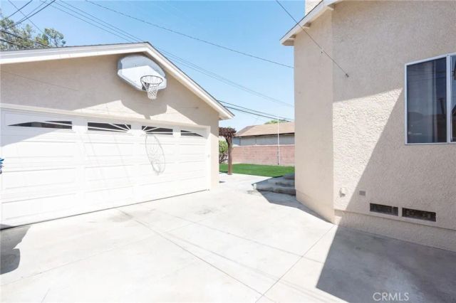 5903 Hazelbrook Avenue, Lakewood, CA 90712