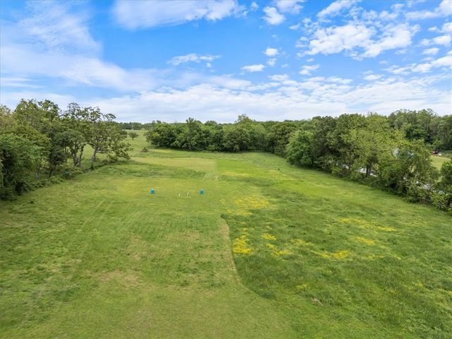 12010 S Pleasant Valley Road, Gentry, AR 72734