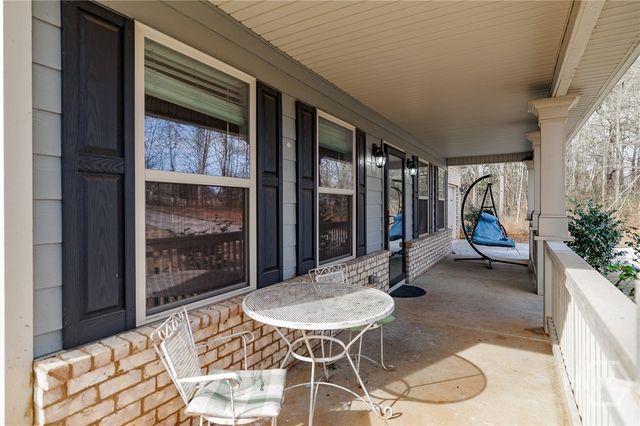 271 Oxmoor Close, Winterville, GA 30683