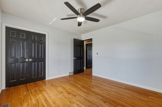 6 Royal Oak Court, Hurricane, WV 25526