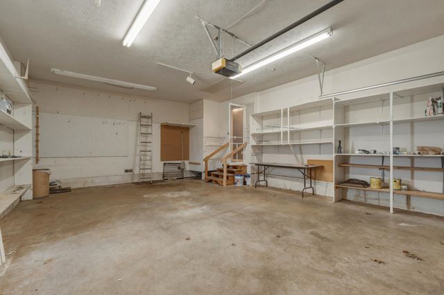 6 Royal Oak Court, Hurricane, WV 25526