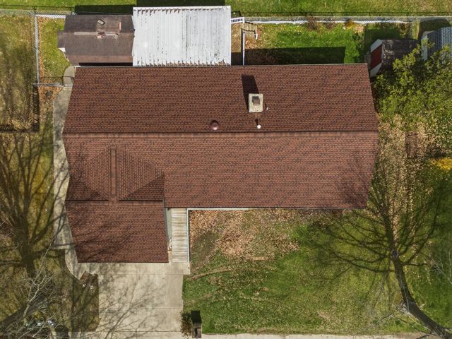 6 Royal Oak Court, Hurricane, WV 25526