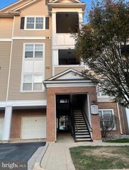 19625 GALWAY BAY CIR #104, Germantown, MD 20874