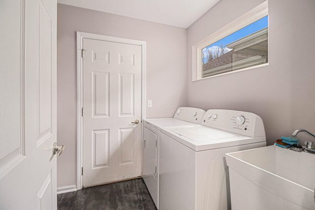 11140 Briarcliff Court, Crown Point, IN 46307