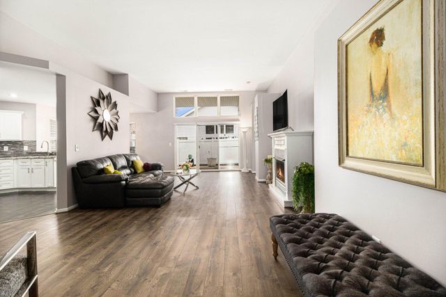 11140 Briarcliff Court, Crown Point, IN 46307