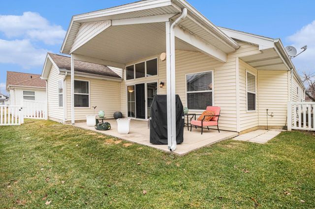 11140 Briarcliff Court, Crown Point, IN 46307