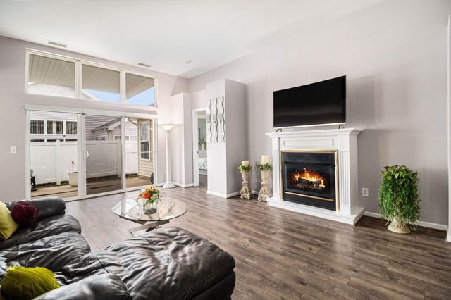 11140 Briarcliff Court, Crown Point, IN 46307