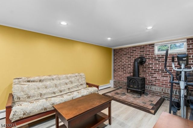 1 Bass Dr, Roxbury Twp., NJ 07876
