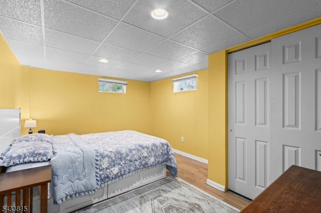 1 Bass Dr, Roxbury Twp., NJ 07876