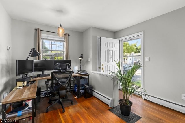 1 Bass Dr, Roxbury Twp., NJ 07876
