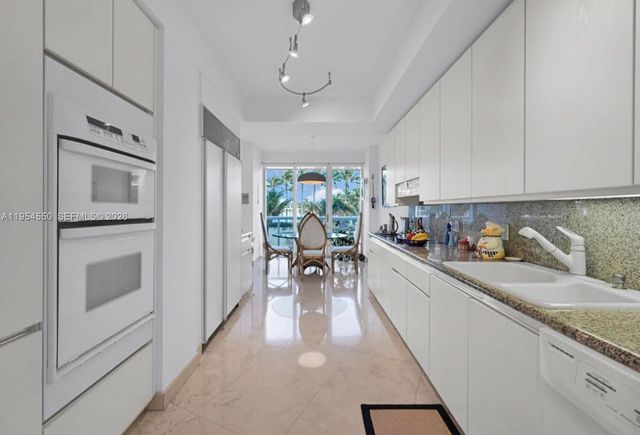 9601 Collins Ave 403, Bal Harbour, FL 33154