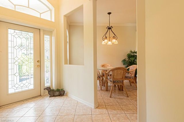 1992 Crestview WAY A95, Naples, FL 34119