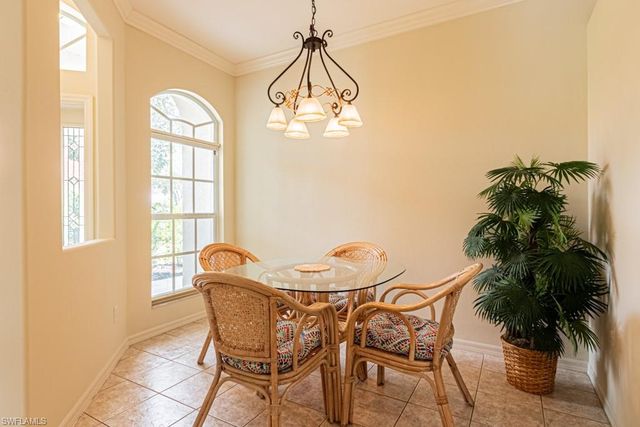 1992 Crestview WAY A95, Naples, FL 34119