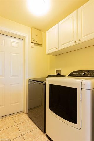1992 Crestview WAY A95, Naples, FL 34119