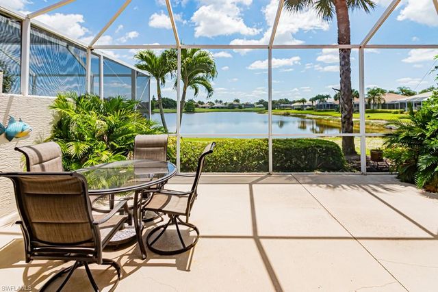1992 Crestview WAY A95, Naples, FL 34119