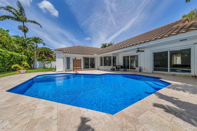 6183 Vista Linda Lane Lane, Boca Raton, FL 33433