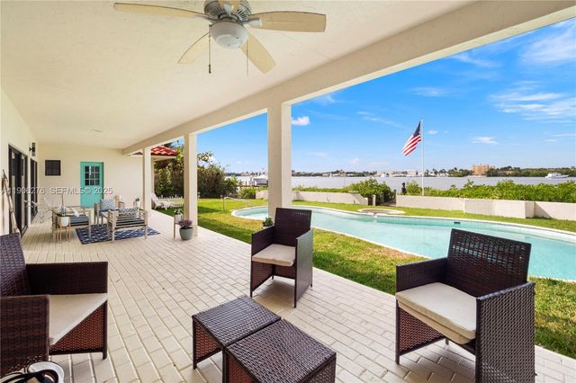 1635 Lands End Road, Manalapan, FL 33462