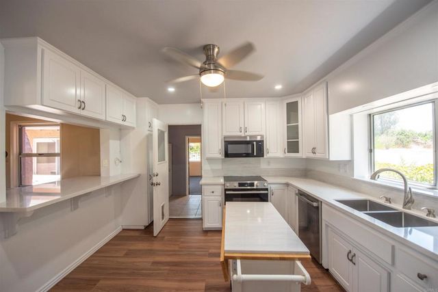 30270 Miller Road, Valley Center, CA 92082