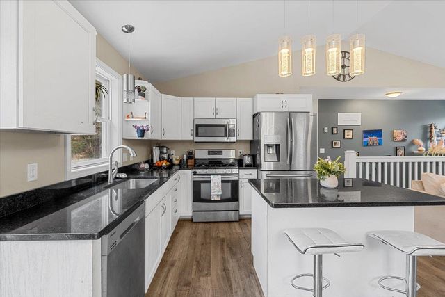 50 Sand Hill Drive, Cambridge, VT 05464