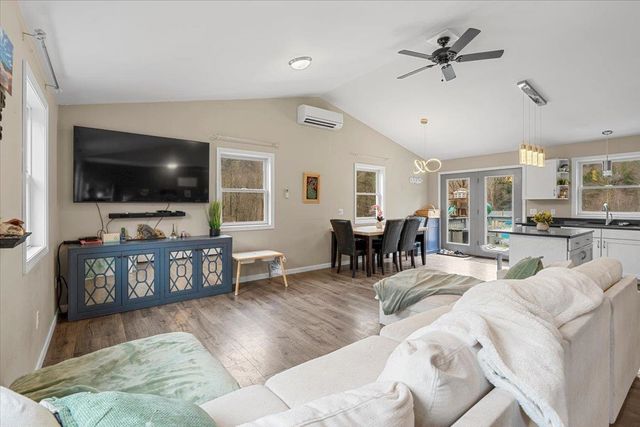 50 Sand Hill Drive, Cambridge, VT 05464