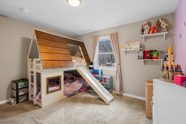 50 Sand Hill Drive, Cambridge, VT 05464