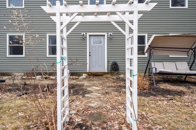 50 Sand Hill Drive, Cambridge, VT 05464