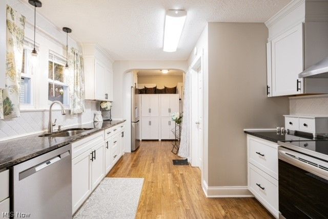 1274 Neptune Avenue, Akron, OH 44301