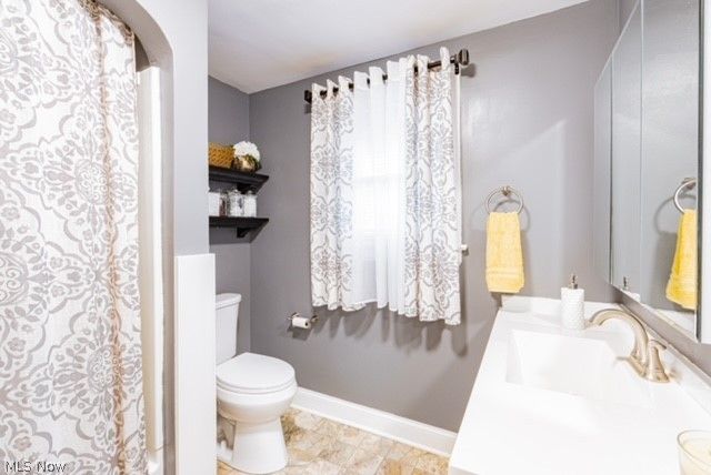 1274 Neptune Avenue, Akron, OH 44301