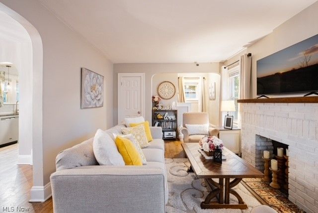 1274 Neptune Avenue, Akron, OH 44301