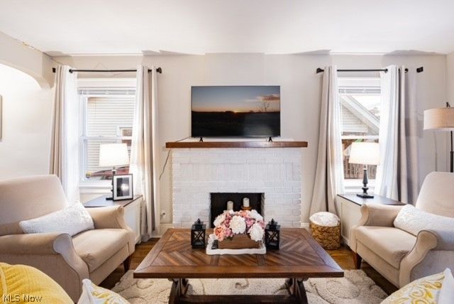 1274 Neptune Avenue, Akron, OH 44301