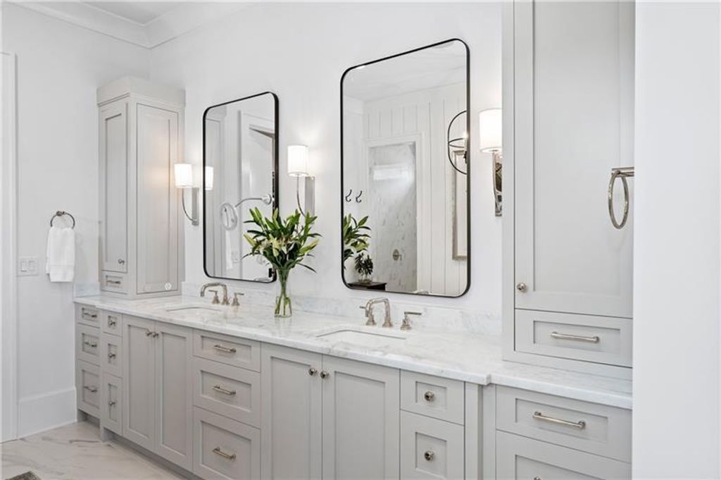 Image 22 of property listing at 10155 Cedar Ridge Drive, Milton, GA 30004