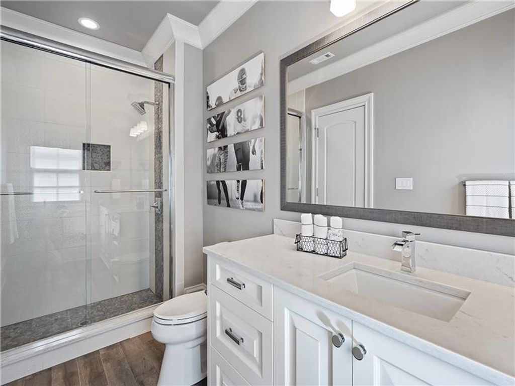 Image 29 of property listing at 10155 Cedar Ridge Drive, Milton, GA 30004