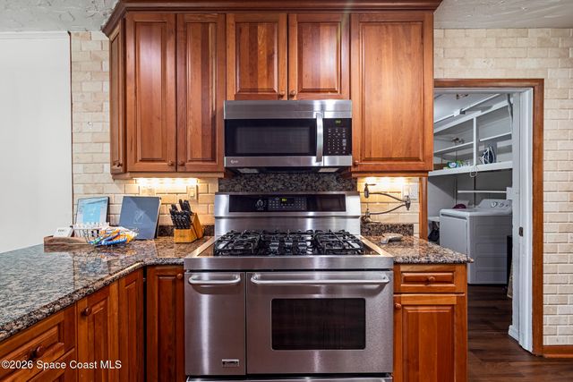 104 Bouganvillea Drive, Rockledge, FL 32955