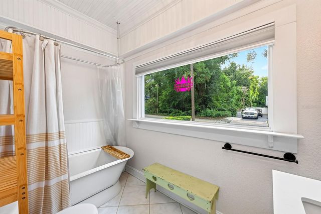 1409 E GORE STREET, Orlando, FL 32806