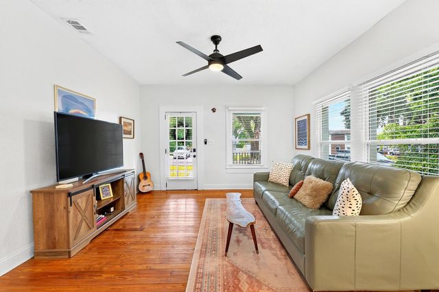 1409 E GORE STREET, Orlando, FL 32806