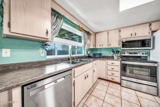 14403 N 181ST Avenue, Surprise, AZ 85388