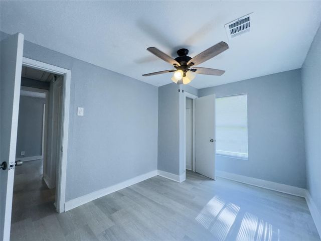 121 Georgia Street, Houston, TX 77029