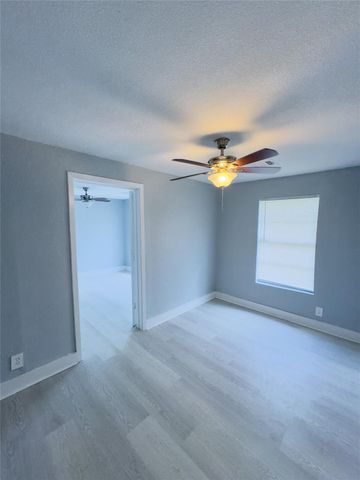 121 Georgia Street, Houston, TX 77029