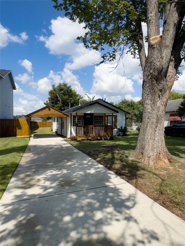 121 Georgia Street, Houston, TX 77029
